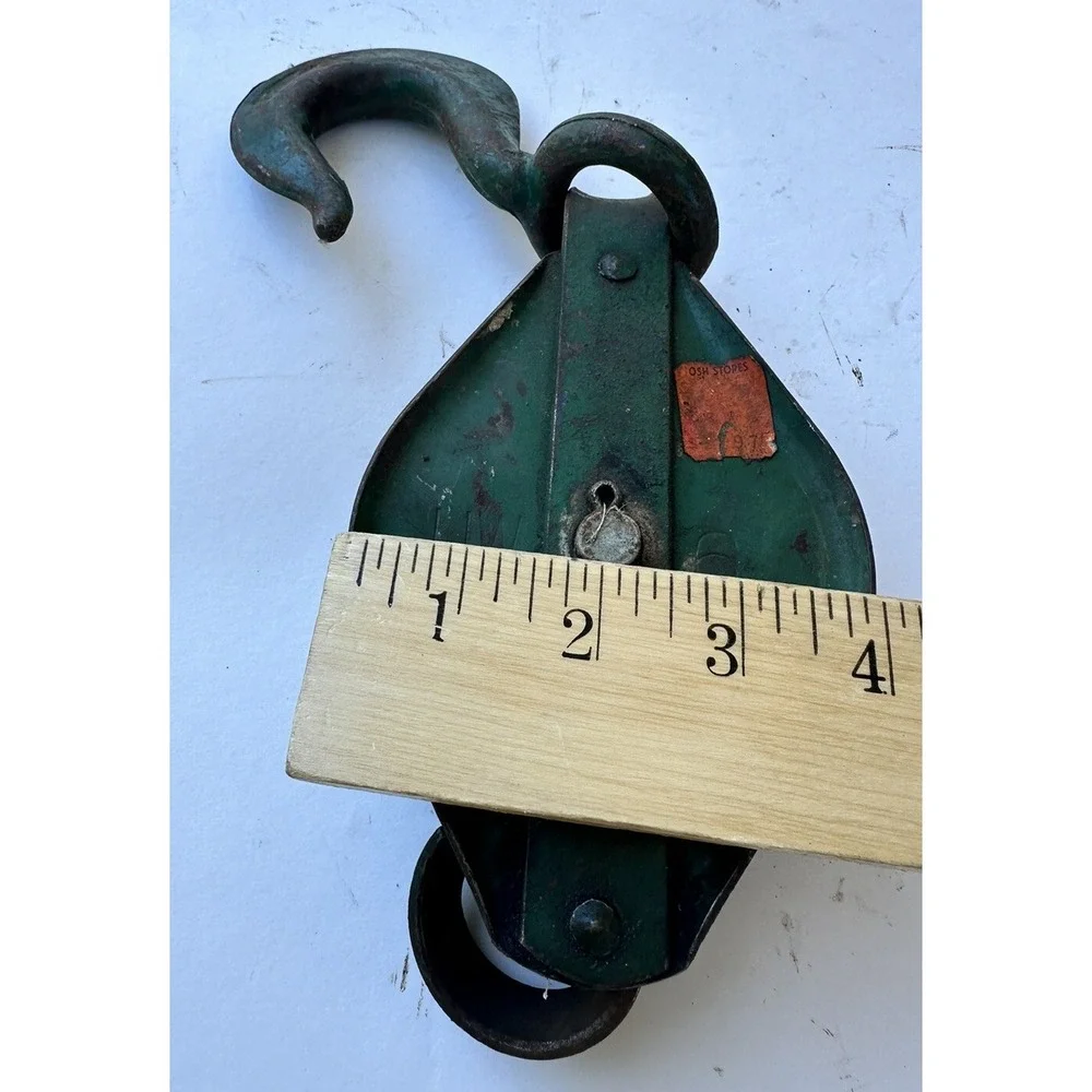 Antique / Vintage Metal Single Pulley WU #6 UW24 Hulk